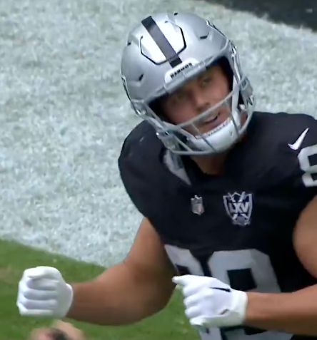 cbs-seemingly-removed-brock-bowers’-donald-trump-dance-after-raiders-touchdown