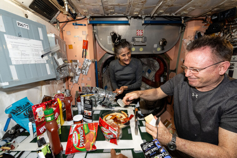 here’s-what-the-astronauts-stranded-on-the-iss-are-eating-each-day-—-as-health-concerns-mount