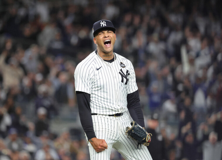 yankees’-luis-gil-wins-tight-al-rookie-of-the-year-race-after-dominant-debut