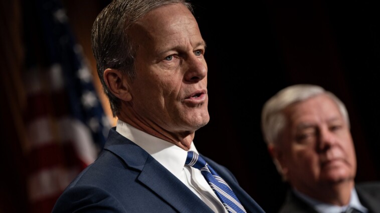 thune-initiates-plan-to-slow-down-schumer’s-push-to-confirm-judges-in-final-days