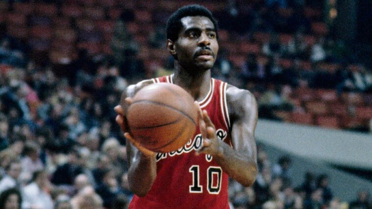 former-bulls-star-bob-love-dead-at-81