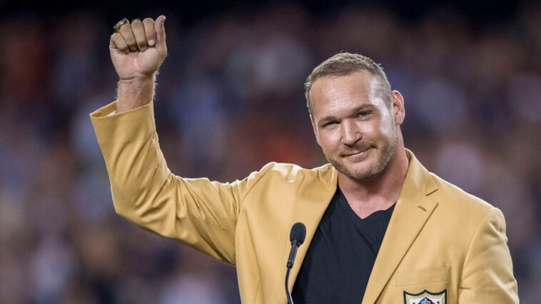 nfl-great-brian-urlacher-reacts-to-apparent-trump-support-taking-over-sports:-‘no-one’s-scared-anymore’