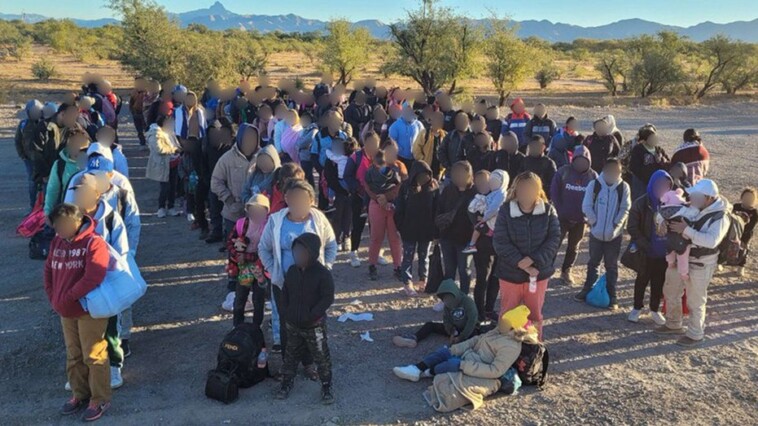 massive-groups-of-illegal-immigrants-nabbed-at-border-amid-fears-of-pre-trump-border-surge