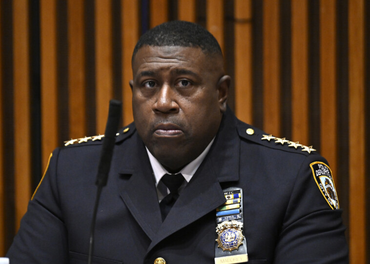 ny-judge-tosses-suit-accusing-nypd’s-top-uniformed-cop-of-sexual-predatory-behavior