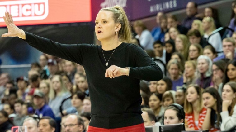 sparks-hire-utah’s-roberts-as-new-head-coach