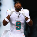 dolphins’-jonnu-smith-says-teammate-calais-campbell-is-‘like-the-lebron-james-of-the-nfl’