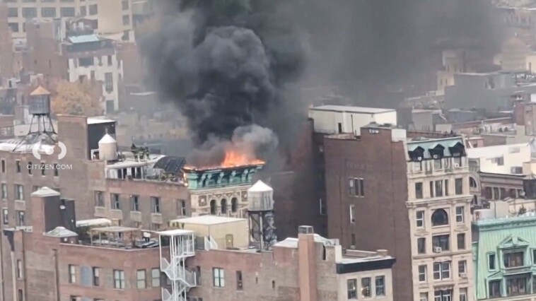 nyc-fire-tears-into-13-story-historic-building-in-soho:-fdny