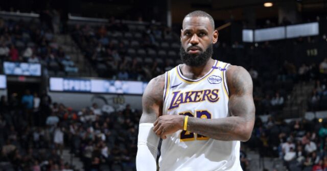 lebron-james-takes-‘social-media-break’-after-sharing-post-ripping-‘negativity’-of-sports-media