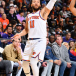 jalen-brunson-leads-offensive-clinic-as-knicks-dismantle-suns-for-fourth-straight-win