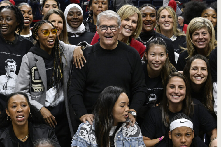 geno-auriemma-becomes-all-time-winningest-ncaa-basketball-coach-—-and-uconn-brought-out-a-real-goat-to-celebrate