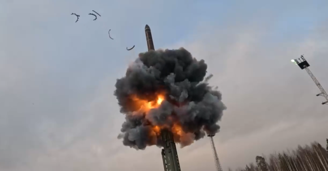 ww3-watch:-russia-launches-first-icbm-in-anger-says-kyiv,-strikes-ukrainian-city