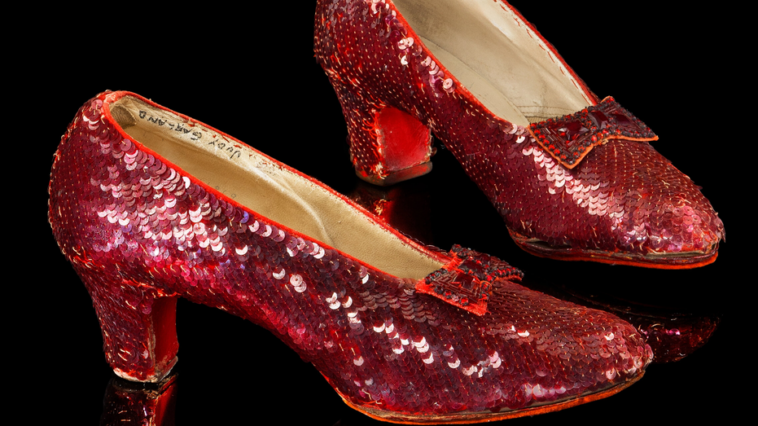 ‘wizard-of-oz’-ruby-slippers-to-go-on-display-for-fans-nearly-20-years-after-being-stolen