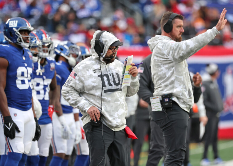 brian-daboll-is-on-hot-seat-alert-as-giants-are-a-broken-team