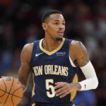 dejounte-murray-reportedly-plans-to-return-to-pelicans-lineup-wednesday