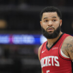 rockets-pg-fred-vanvleet-fined-$50k,-avoids-suspension-for-‘profane-language’-toward-officials-following-ejection