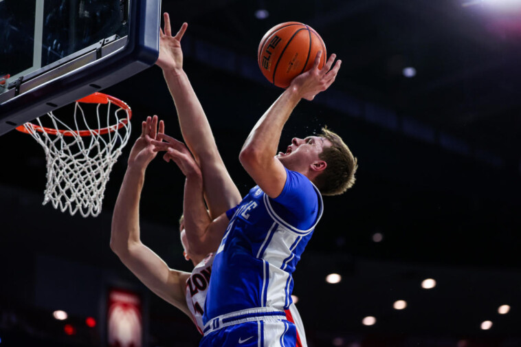 duke-vs.-kansas:-how-to-watch-tonight’s-college-basketball-game