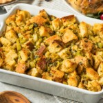 for-thanksgiving,-this-type-of-bread-makes-the-best-stuffing,-chefs-reveal