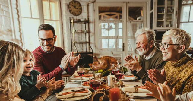 poll:-most-americans-hope-to-avoid-political-talk-at-thanksgiving