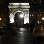 bicyclist-stabs-pedestrian,-pedals-away-after-argument-on-nyc-crosswalk-outside-washington-square-park:-sources