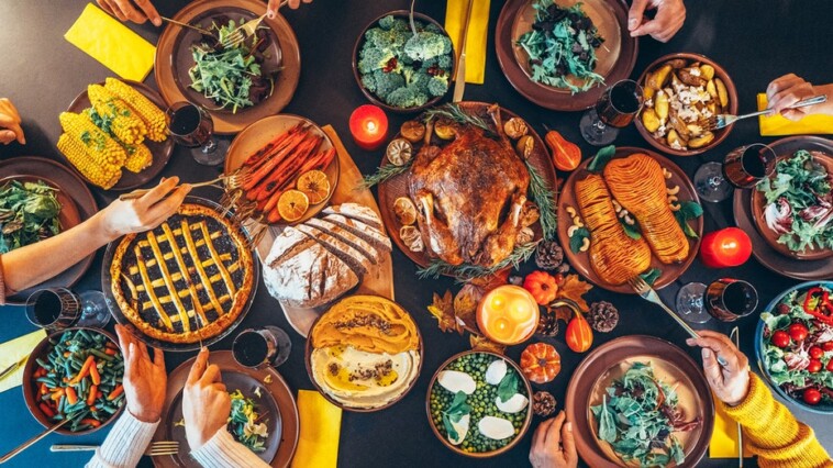 best-time-for-thanksgiving-dinner:-nutritionists-give-recommendations-for-proper-digestion