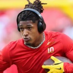 chiefs-plan-to-activate-rb-pacheco,-de-omenihu