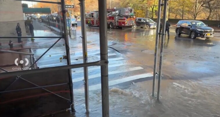 water-main-break-on-uws-floods-nyc-subway-station,-disrupting-commuter-service-on-two-lines