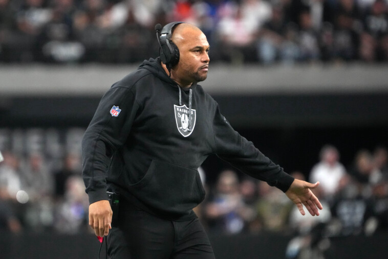 antonio-pierce-calls-raiders-‘worst-team-in-football’-before-black-friday-clash-with-chiefs