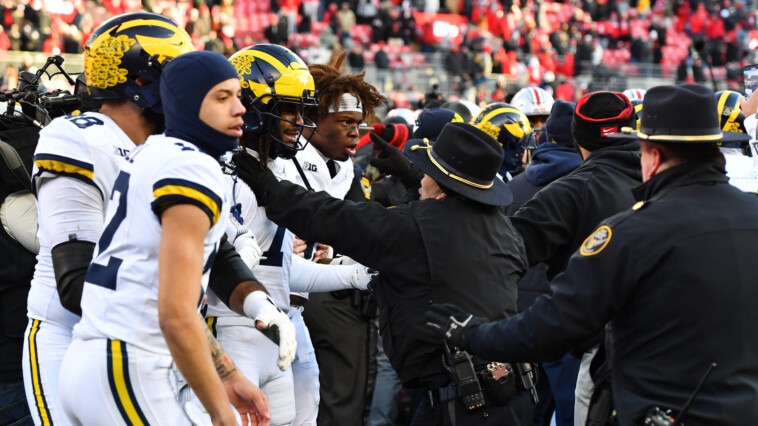 fight-erupts-between-michigan,-ohio-state-following-wolverines-upset-win