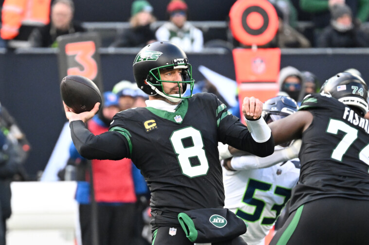 jets-blow-14-point-lead-to-seahawks-in-mistake-filled-performance-to-ensure-losing-season