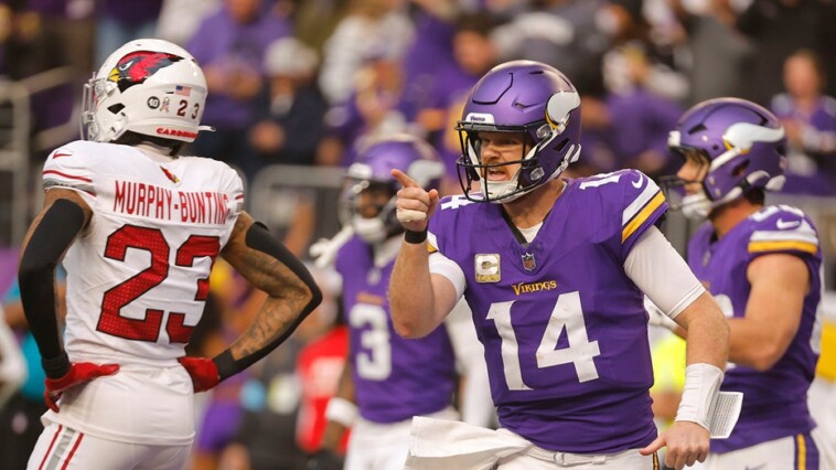 sam-darnold-helps-vikings-notch-10th-win-of-season-in-victory-over-cardinals