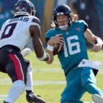 what-we-know-about-lawrence’s-injury:-will-the-jaguars-shut-him-down-for-the-season?