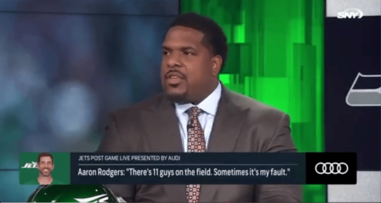 willie-colon-crushes-aaron-rodgers’-‘smugness’-after-jets-loss-with-nightmare-season-spiraling 