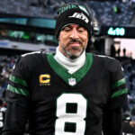 jets-make-aaron-rodgers-decision-for-dolphins-game-after-another-ugly-loss