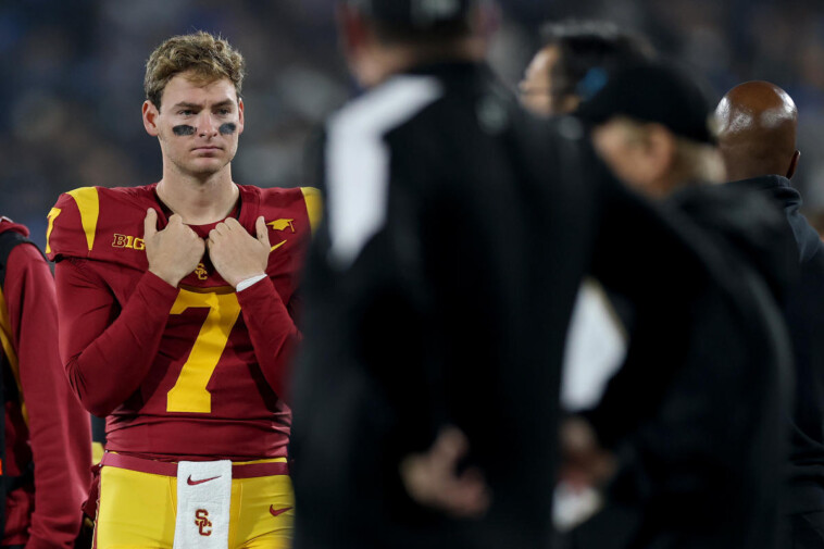 usc-qb-miller-moss-announces-that-he-is-entering-the-transfer-portal