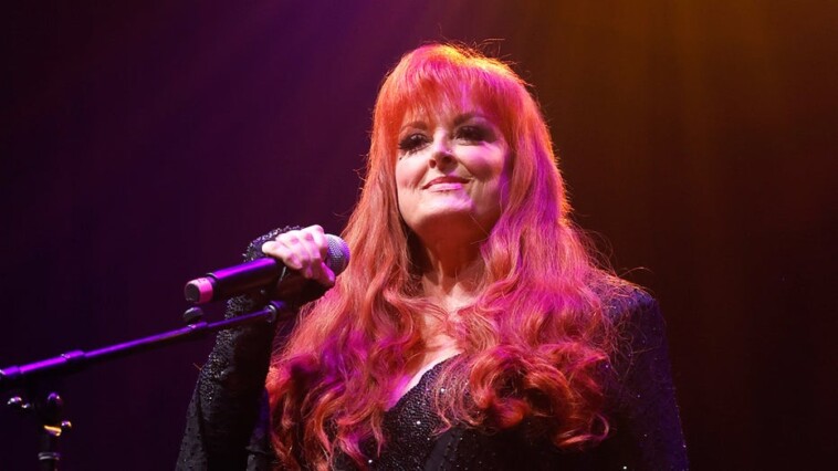 wynonna-judd’s-daughter-arrested-for-third-time-in-months,-allegedly-stole-a-church-van