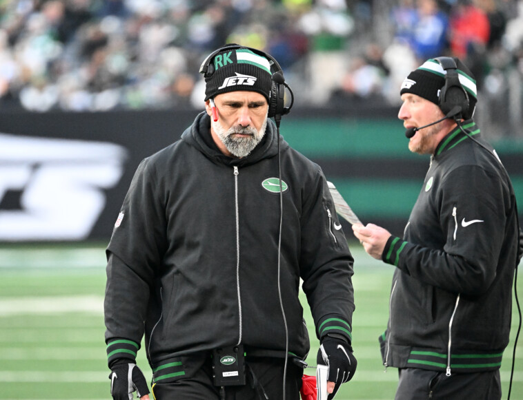 jeff-ulbrich-tags-costly-late-jets’-flags-vs.-seahawks-as-‘totally-unacceptable’