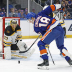 patrick-roy-isn’t-hiding-the-reason-for-pierre-engvall’s-latest-islanders-scratch