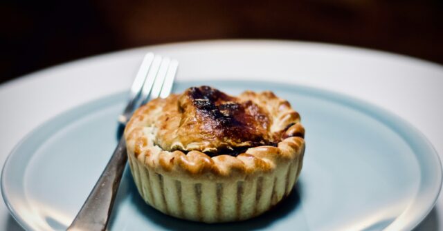 2,500-meat-pies-stolen-from-michelin-star-chef