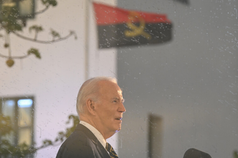 biden-notes-he’s-leaving-office-soon,-calls-angola-a-‘city’-as-he’s-led-around-african-nation:-‘you-don’t-have-to-clap’