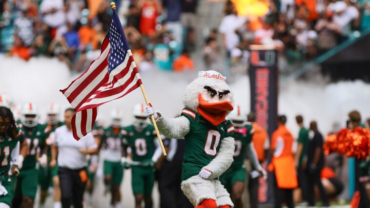 college-football-reporter-calls-out-miami-mascot-for-flirting-during-syracuse-upset