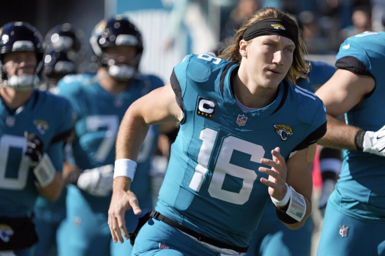 jaguars-qb-trevor-lawrence-placed-on-ir-after-suffering-concussion-on-hit-by-texans’-azeez-al-shaair