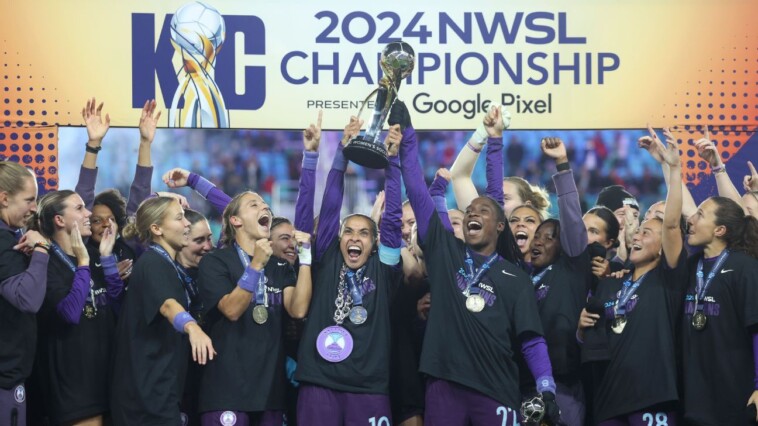 why-isn’t-there-a-chance-to-crown-the-best-club-in-women’s-soccer?