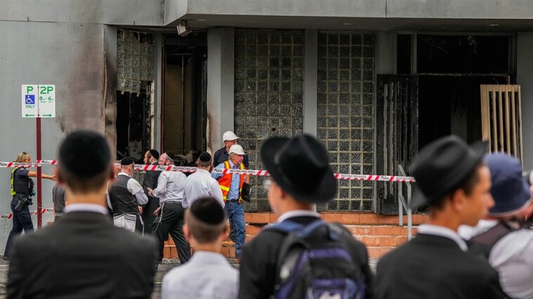 melbourne-synagogue-set-on-fire-in-‘deliberate’-attack,-australian-pm-vows-‘zero-tolerance-for-antisemitism’