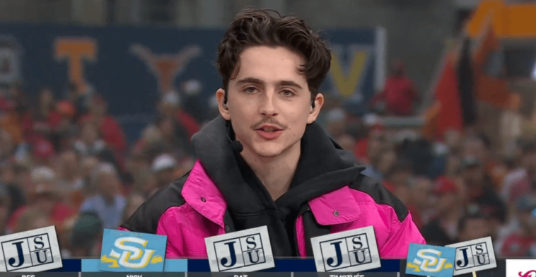 timothee-chalamet-impresses-on-‘college-gameday’-with-elite-football-knowledge