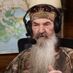 ‘duck-dynasty’-star-phil-robertson-diagnosed-with-early-stages-of-alzheimer’s:-‘not-doing-well’