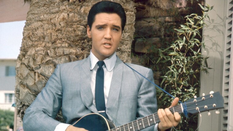 elvis-presley-was-‘so-heavy’-he-‘didn’t-like-to-be-touched’-before-death,-according-to-former-bodyguard