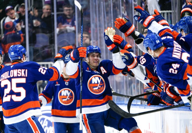 islanders’-bo-horvat-finally-snaps-long-scoring-drought:-‘feels-like-hockey’s-fun-again’