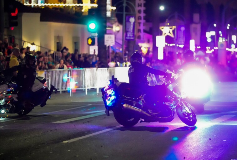 california-cop-injures-9,-loses-hand-at-christmas-parade-after-accidentally-plowing-his-motorcycle-into-crowd