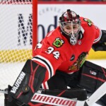 blackhawks-goalie-mrazek-to-ir-with-groin-injury