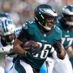 saquon-barkley-sets-new-eagles-record-in-close-win-over-panthers